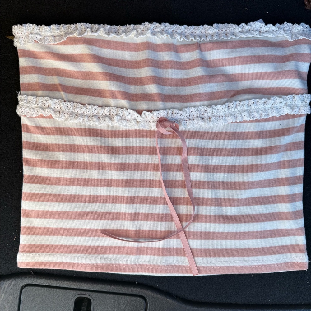 Edikted Lexi Ribbed blush and white Tube‎ Top